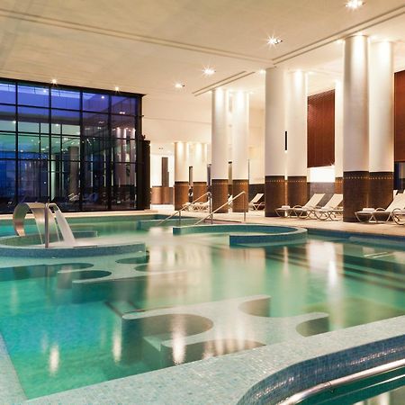 Hotel Barriere Le Grand Hotel Енгиен-ле-Бен Екстериор снимка