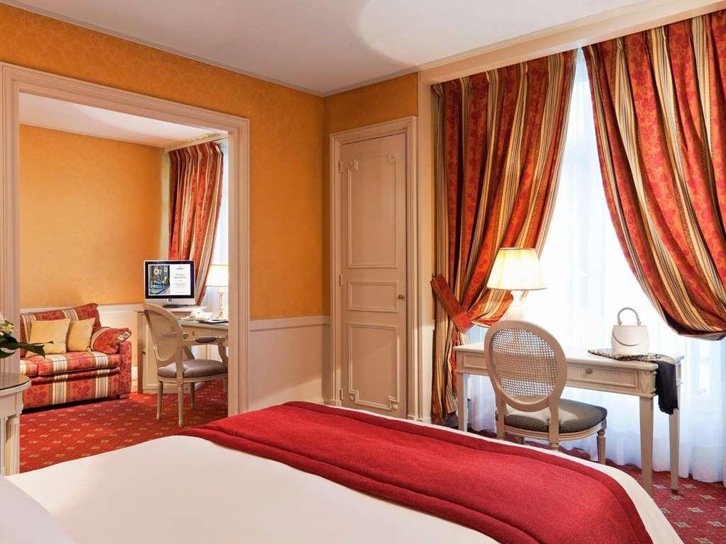 Hotel Barriere Le Grand Hotel Енгиен-ле-Бен Стая снимка