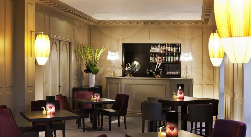 Hotel Barriere Le Grand Hotel Енгиен-ле-Бен Екстериор снимка
